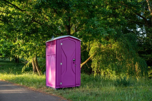Best Portable bathroom rental  in Holley, FL